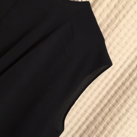 Nine West top women’s size medium blouse size medium sleeveless Flower appliqué - Picture 8 of 12